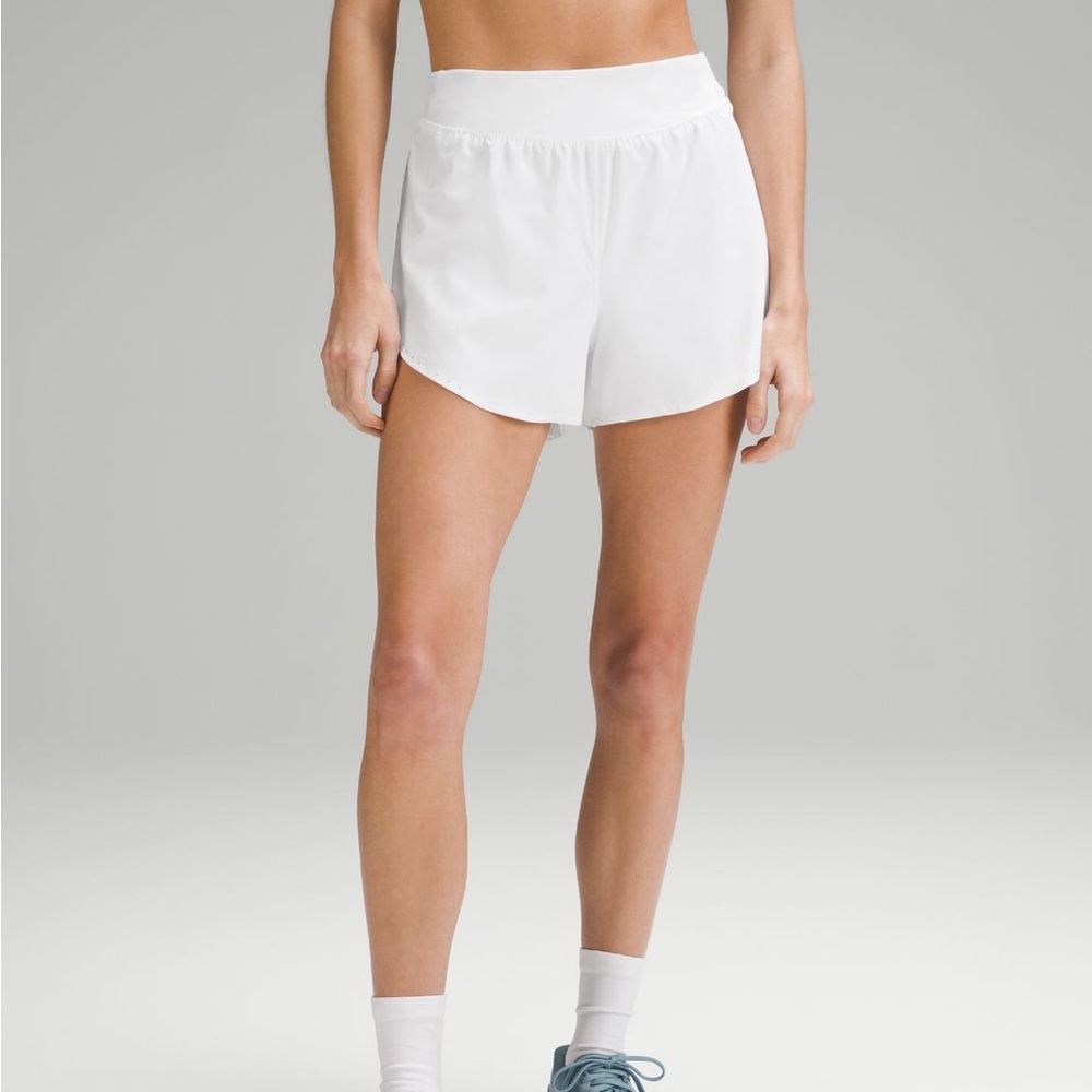 Fast and Free Reflective High Rise Classic Fit Shorts 3”